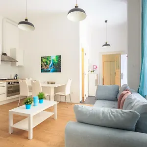  Apartamento New - Super Super Hungría